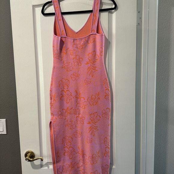 l*space Pink Knit Midi Dress with Orange Floral Jacquard - Picture 2 of 3